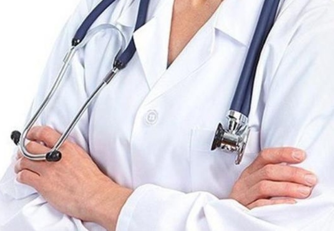 Hekime günlük 100 hasta muayenesi dayatılıyor