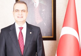 Hekimlerimize can borcumuzu ödeyemeyiz