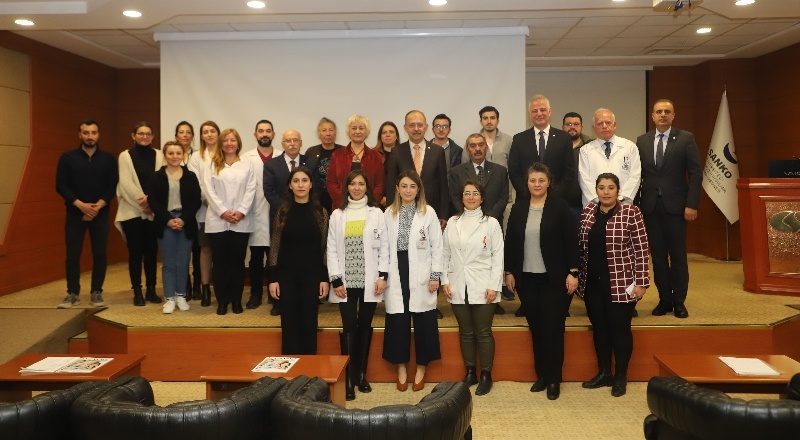 “Hekimlik mesaisi olmayan, sorumluluğu ağır bir meslektir”