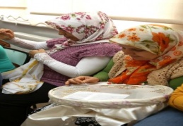 Hem becerilerini geliştiriyor, hem aile bütçesine katkı sunuyorlar