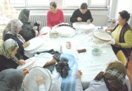 Hem öğreniyor, hem terapi oluyorlar