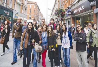 Hem ziyaret hem ticaret gibi oldu