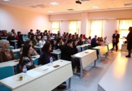 Hemşire adayları ağrı yönetimini öğrendi 