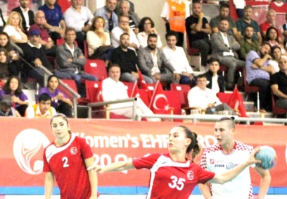 Hentbol Kadınlar 2. Ligi 1. hafta maçları tamamlandı