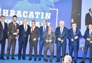 “Hep birlikte her zamankinden daha çok çalışmak zorundayız”