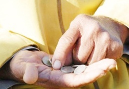 Her 10 kamu çalışanından 6'sının hane geliri yoksulluk sınırının altında