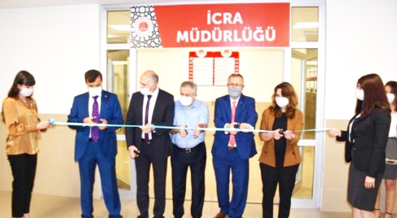 Her 100 aileden 17’si icralık