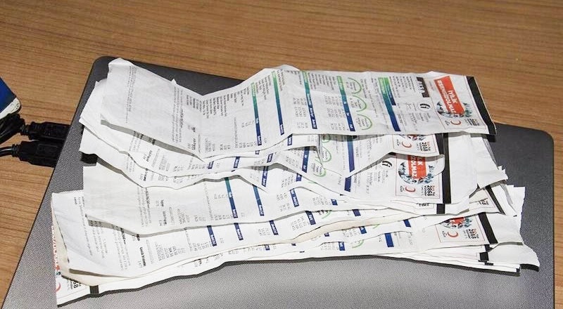 Her ay binlerce ailenin doğal gazı ve elektriği, borçlarını ödeyemedikleri için kesiliyor