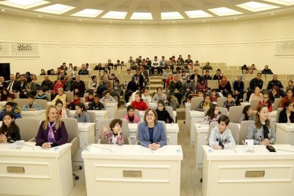 Her birey, şehir ve ülkenin mutlu olduğu bir dünyayı inşa edeceğiz
