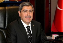 Her biri kendi dallarında adeta başarı hikayesi yazmış Bakanlar”