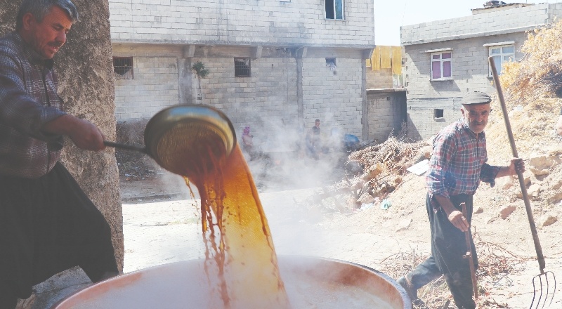 Her sene bu kazanı kaynatırız