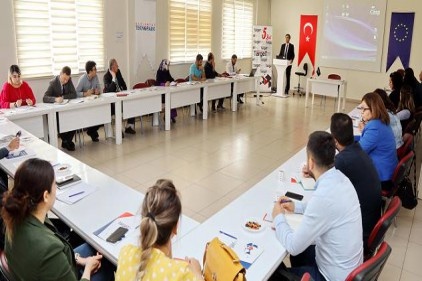 Her türlü fon mutlaka belirli bir projeye dayanıyor olmalı
