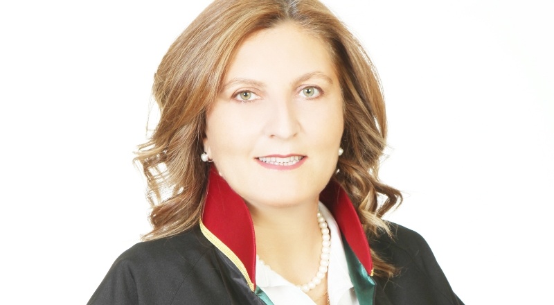 Her türlü ilkesiz tutumun karşısında olacağım