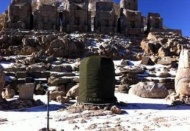 Heykellere kılıf geçirildi