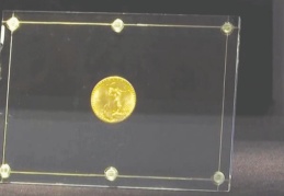 Hiçbir zaman tedavüle girmeyen madeni para 18,9 milyon dolara satıldı