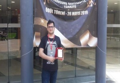 Hıdıroğlu, Kanguru Matematik Sınavında kendi yaş grubu içerisinde Türkiye ikincisi oldu