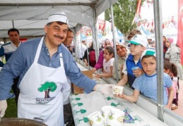 Hıdırellez de köfteler yarıştı