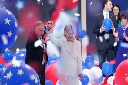 Hillary Clinton Demokrat Parti adaylığını kabul etti