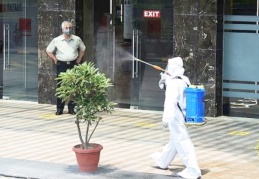 Hindistan'da Koronavirüs vakalarında rekor artış; "çifte mutant" varyanta rastlandı