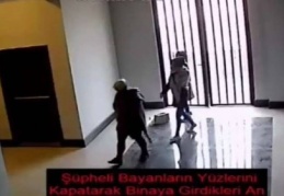 Hırsızlar önce kameraya sonra polise yakalandı