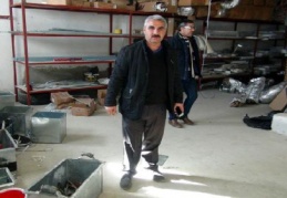 Hırsızlardan işyeri sahibine çifte darbe
