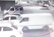 Hırsızlık anları güvenlik kameralarına yansıdı