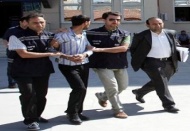 Hırsızlık iddiasıyla 3 kişi gözaltına alındı