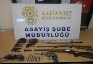 Hırsızlık şüphelileri yakalandı