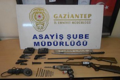 Hırsızlık şüphelileri yakalandı
