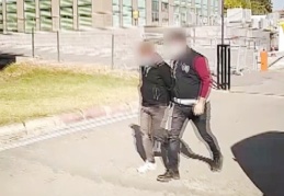 Hırsızlık ve kapkaç şüphelisi 8 sahte kimlikle yakalandı