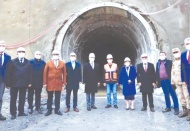 Hızlı tren projesi yerinde incelendi