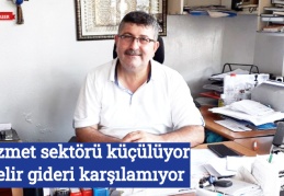 Hizmet sektörü küçülüyor, gelir gideri karşılamıyor