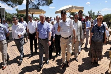 Hizmetleri incelediler 