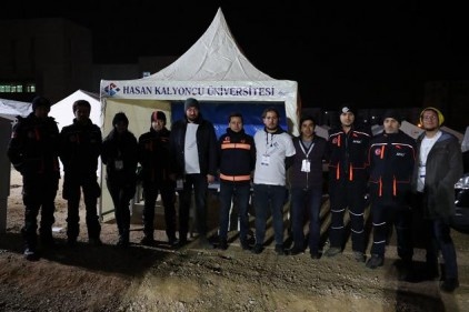 HKÜ öğrenci kulüplerinden Elazığ&#8217;a yardım eli