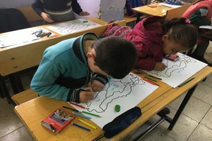 HKÜ öğrencilerinden &#8216;Küçük Ellerde Büyük Hayaller&#8217; projesi