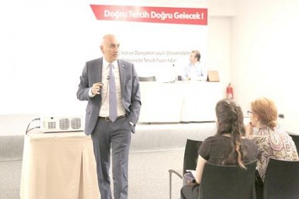 HKÜ Türkiye&#8217;nin dört bir yanında üniversite adayları ile buluşacak