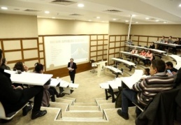 HKÜ’de Akademisyenlere Yönelik Eğitici Eğitimi verildi