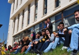 HKÜ'yü Yeni Kazanan Öğrencilere Kapsamlı Oryantasyon