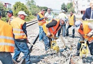 Hâlâ taşeron konumda on binlerce çalışan var