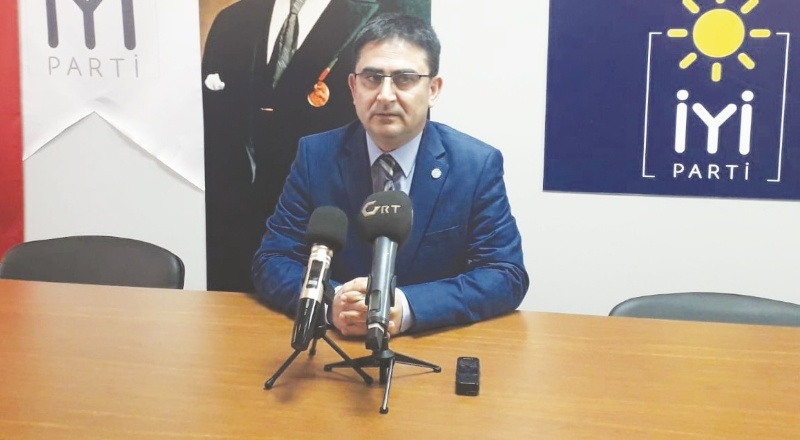 Hocaoğlu, şehirde yaşanan sorunları ve çözüm önerilerini dile getirdi