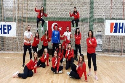 Hokey kadınlar A Milli Takımı Avrupa ikincisi
