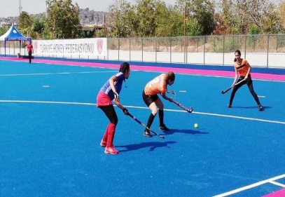 Hokey Sahası’nda ilk turnuva