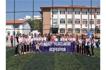 Hokey yıldızlarını keşfetmeye Manisa&#8217;da devam ediyor 