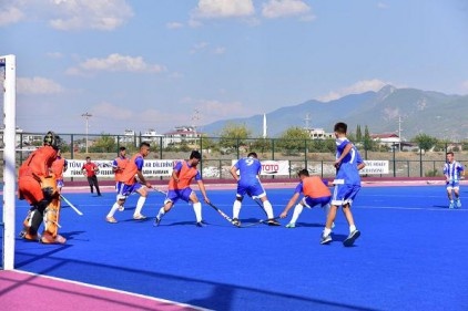 Hokeyde açık alan sezonu sona erdi 