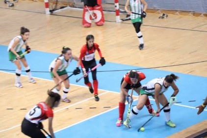 Hokeyin Sultanları 102 golle fırtına estirdi