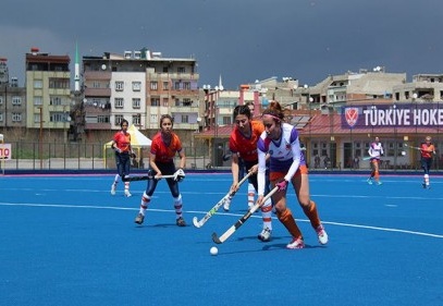 Hokeyin sultanları süper ligde şampiyonluğunu ilan etti 