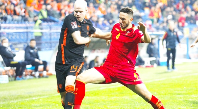 Hollanda, Karadağ'ı yenemedi; Türkiye'ye liderlik şansı doğdu!