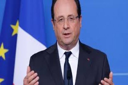 Hollande, Esad&#8217;la görüşen Fransız parlamenterleri kınadı