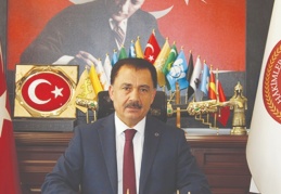 HSK'da sürpriz istifa