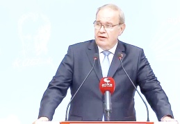 'Hukuk olmayınca her yerden petrol fışkırsa ne olacak?'